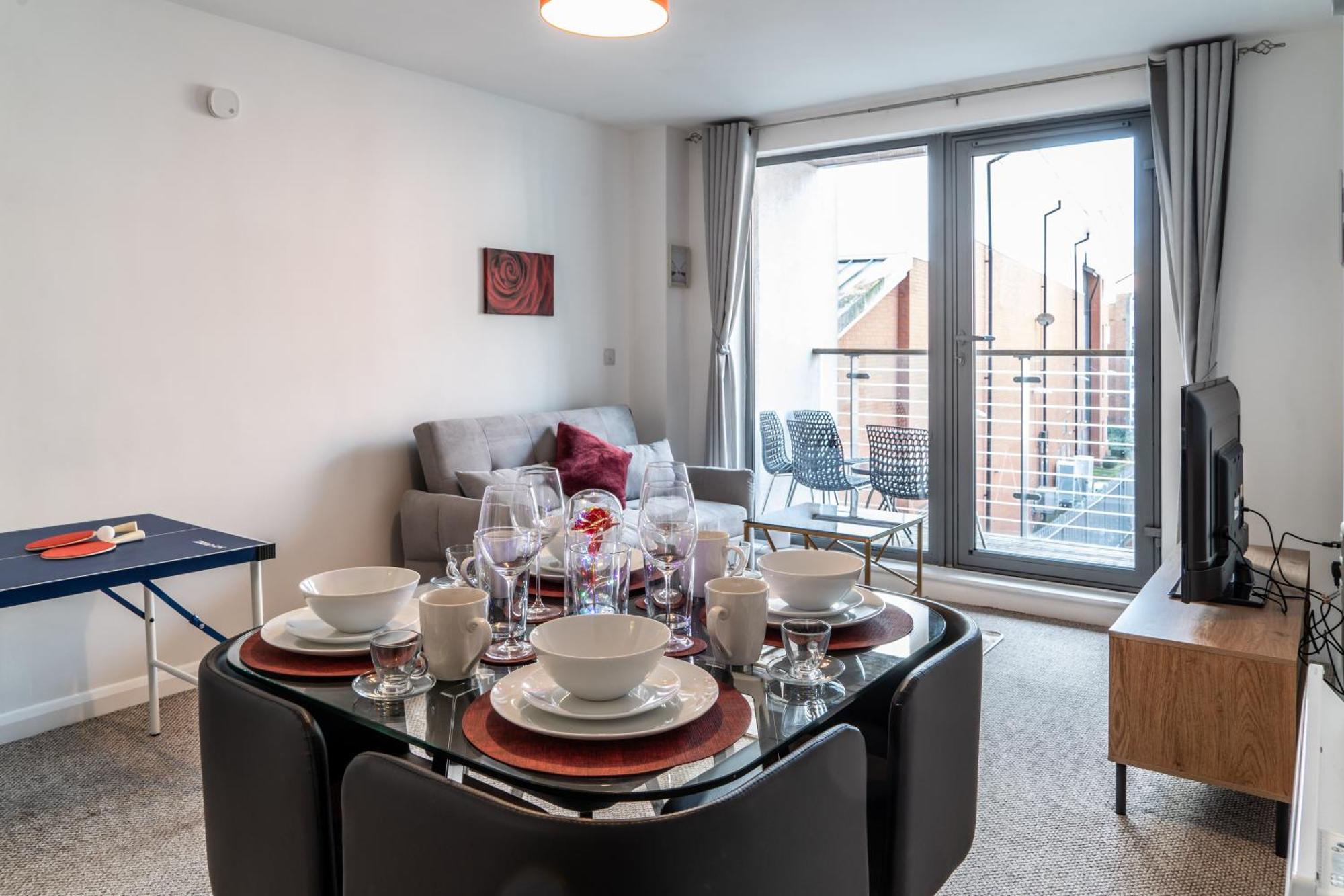 Central Suite Near Mailbox, King Bed, Ping Pong, Netflix, Sleeps 4 Birmingham Exterior photo